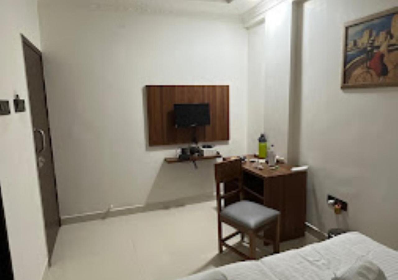 Hotel Rajwada Kapurhol Kapurwahal Bagian luar foto