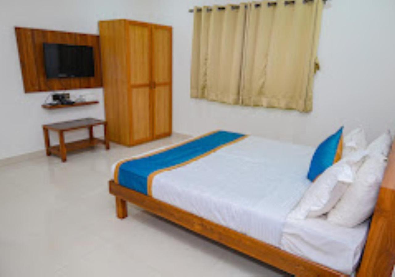 Hotel Rajwada Kapurhol Kapurwahal Bagian luar foto